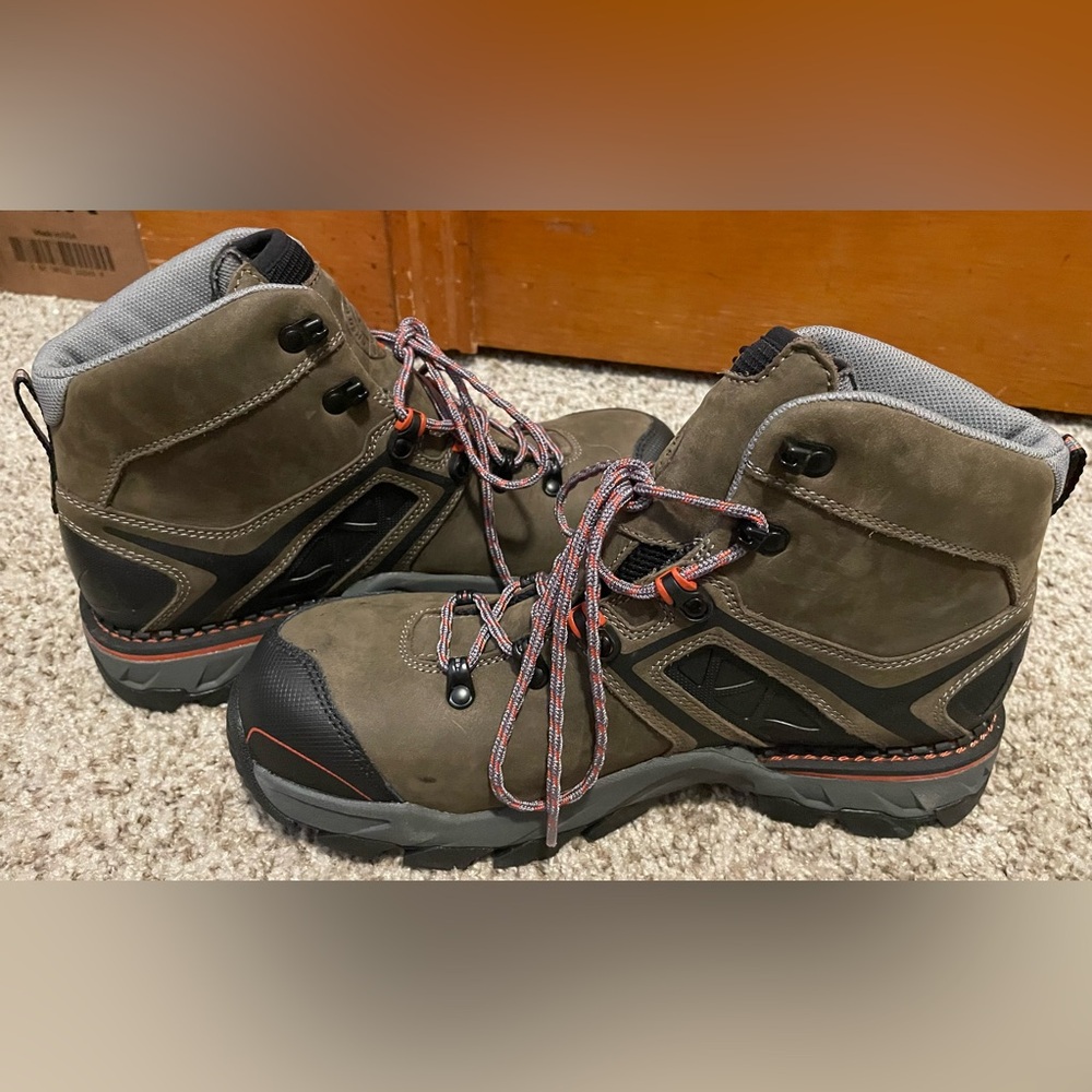 Red Wing Boots Irish Setter Crosby Safety Toe Hiking Work Women’s 11 Like New